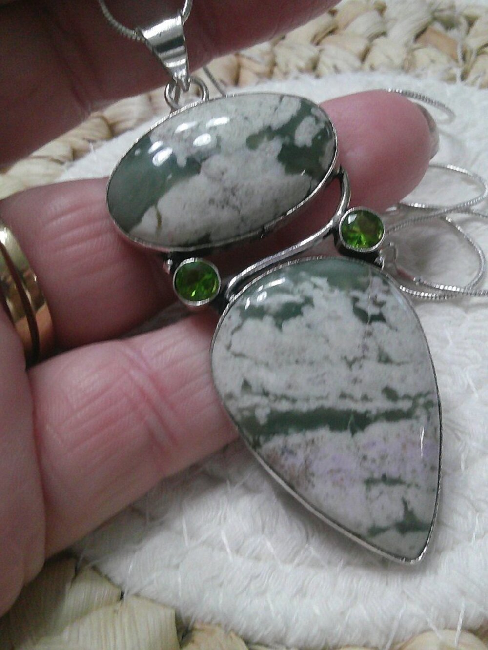 Stunning PEACE JADE & PERIDOT Handmade Sterling 925 Pendant/Chain #239F